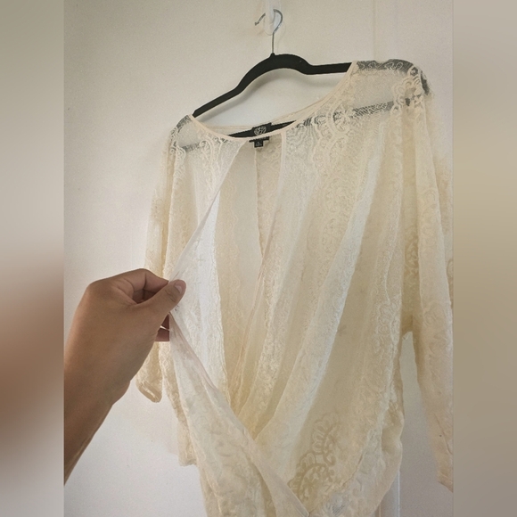 Bobeau Cream 3/4 Sleeve Wrap Blouse - Picture 6 of 8